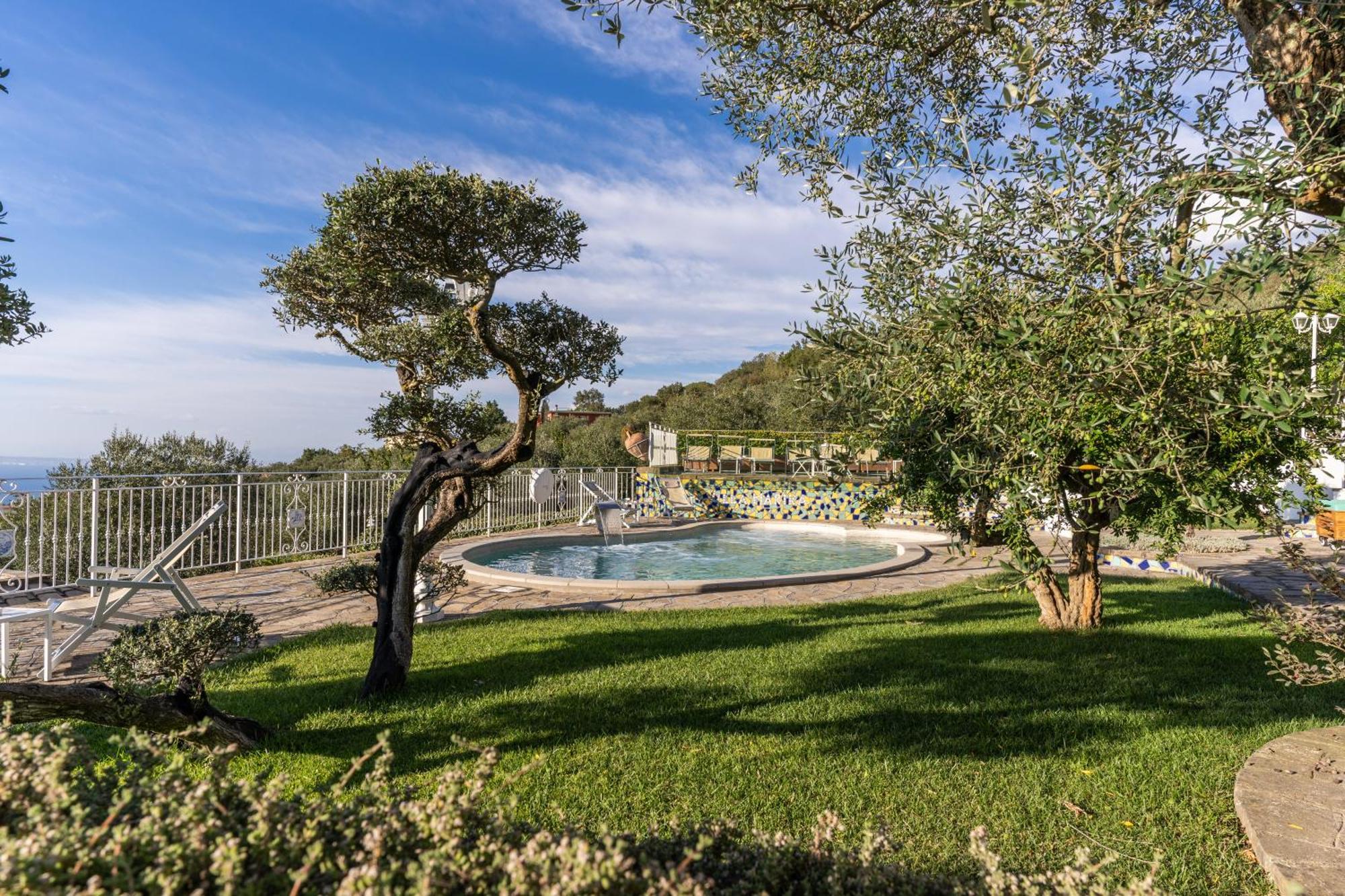 Villa Marika - Private Heated Pool Massa Lubrense Eksteriør billede